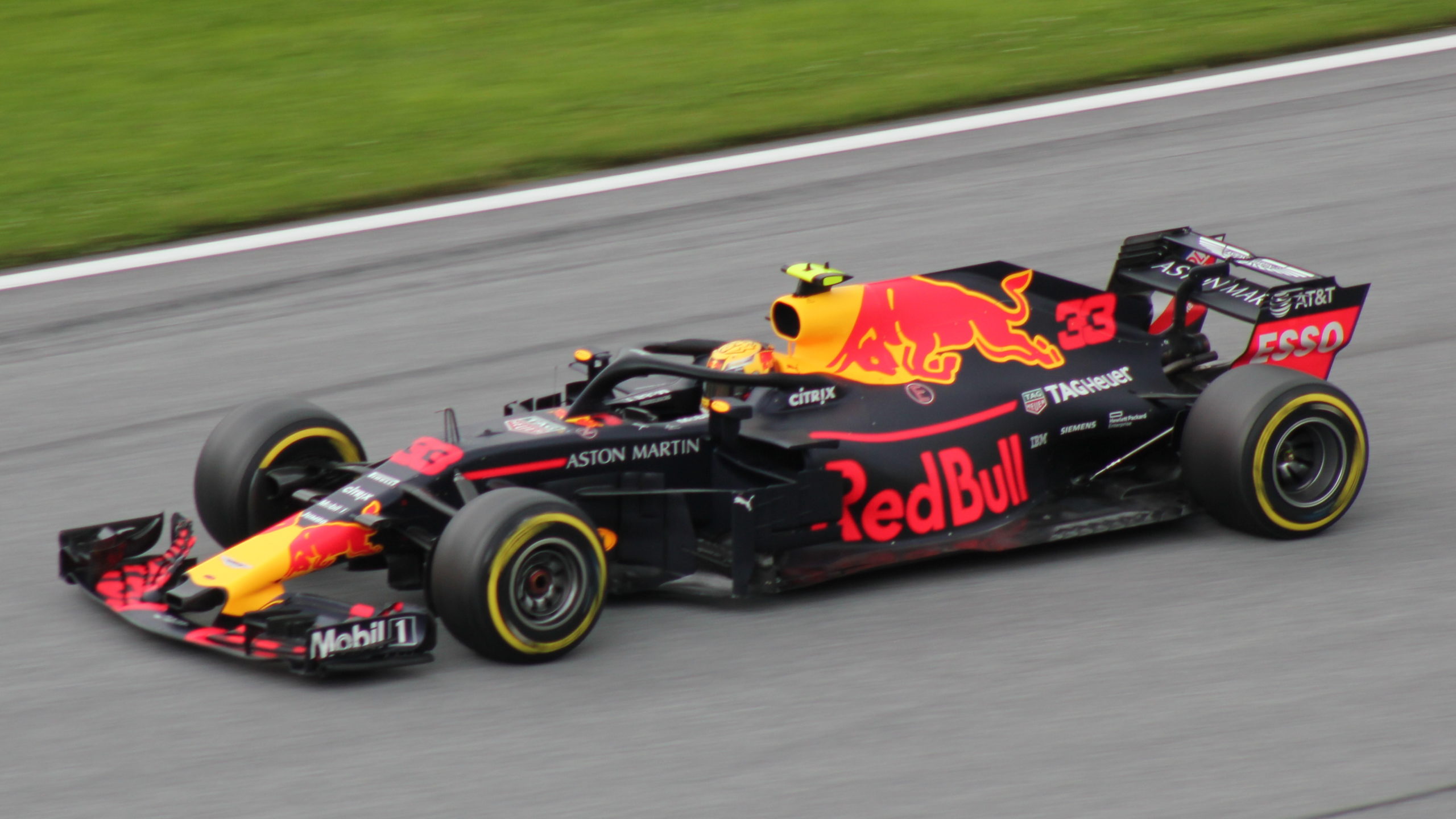 FIA_F1_Austria_2018_Nr._33_Verstappen